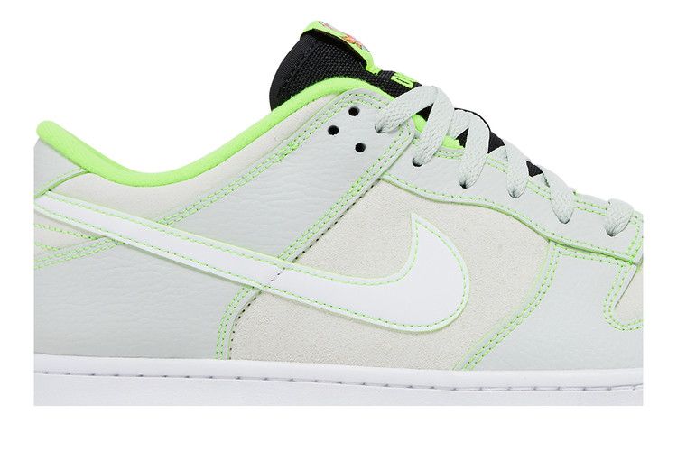 Nike Dunk Low University of Oregon PE (2023)