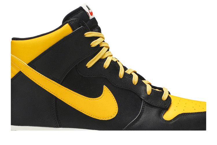 Nike Dunk Cmft University Gold/Black-White