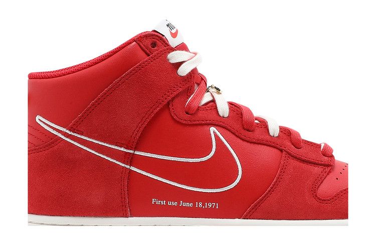 Nike Dunk High First Use Red