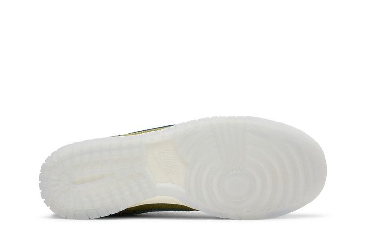 Nike Dunk Low Siempre Familia
