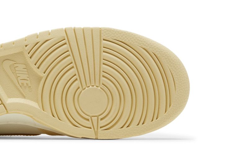 Nike Dunk High Pale Vanilla Topaz Gold (Women's)