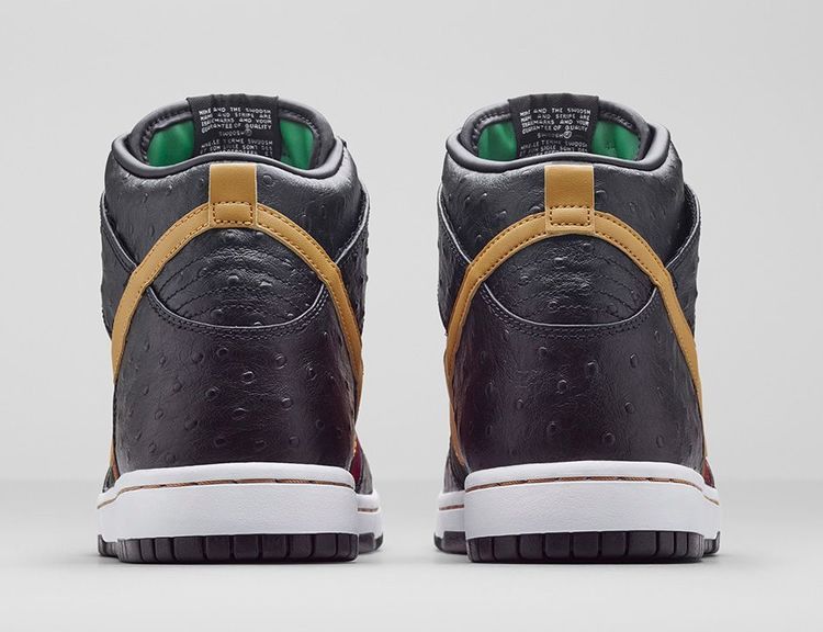 Nike Dunk CMFT Tiger Camo