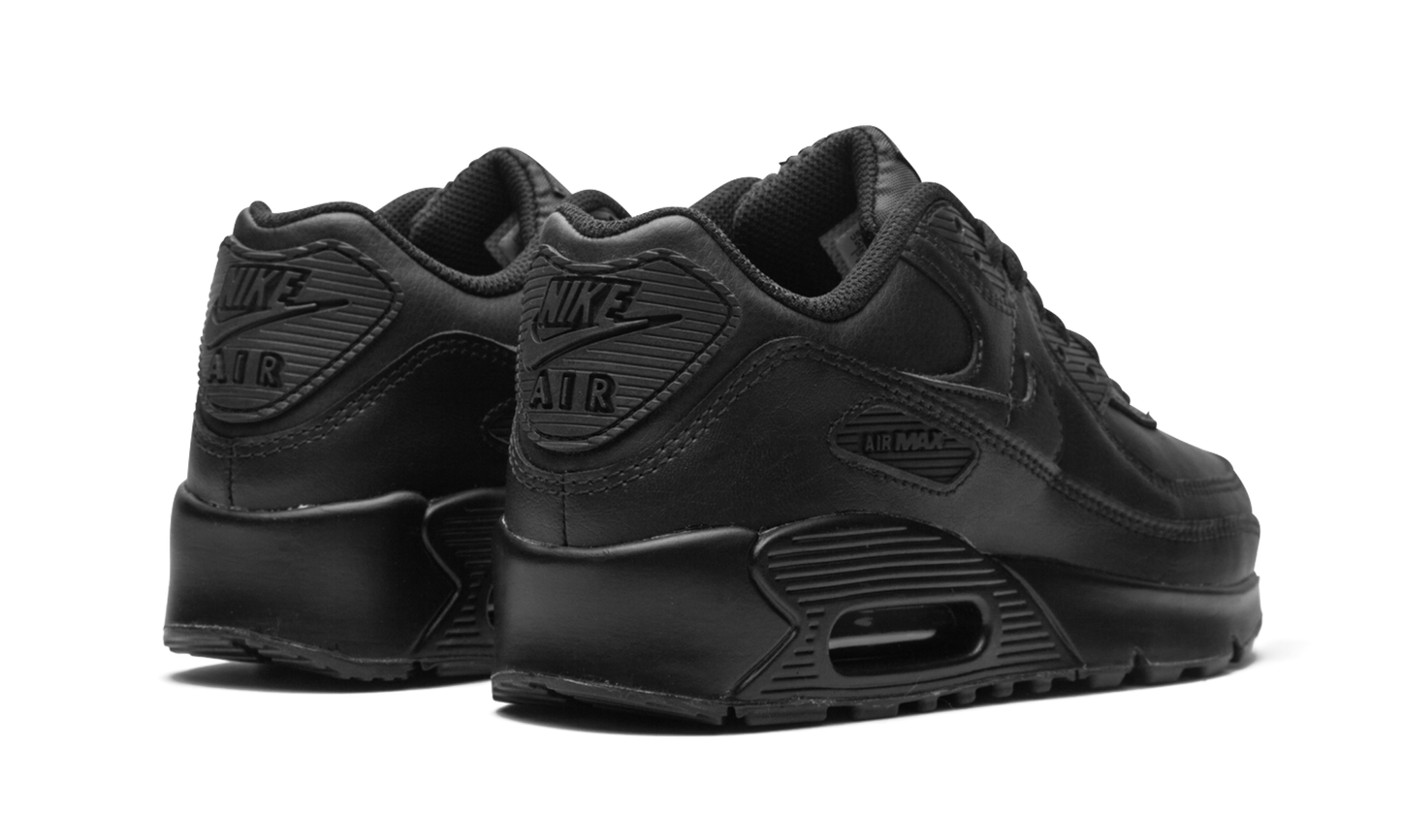 Air Max 90 "Triple Black"
