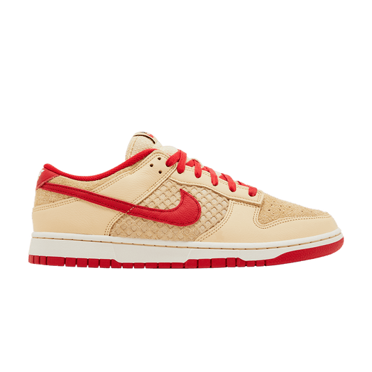 Nike Dunk Low Retro SE Strawberry Waffle