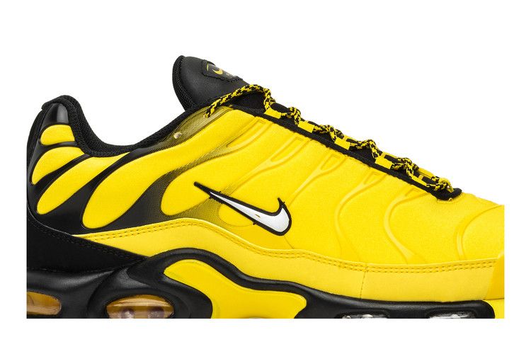 Nike Air Max Plus Frequency Pack