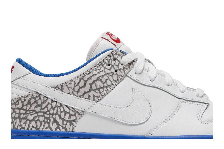 Nike Dunk Low Jordan Pack