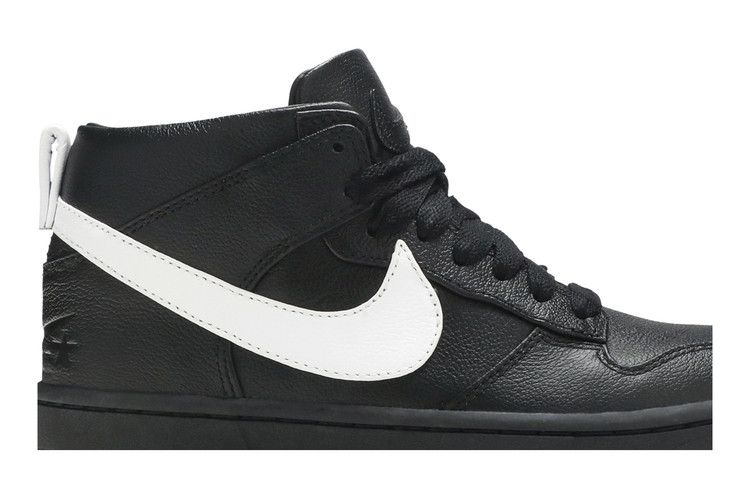 Nike Dunk Lux Chukka Riccardo Tisci Black