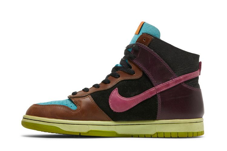 Nike Dunk High Undefeated