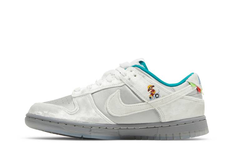 Nike Dunk Low Ice (Women's)
