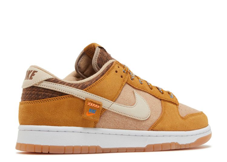 Nike Dunk Low SE Teddy Bear Praline
