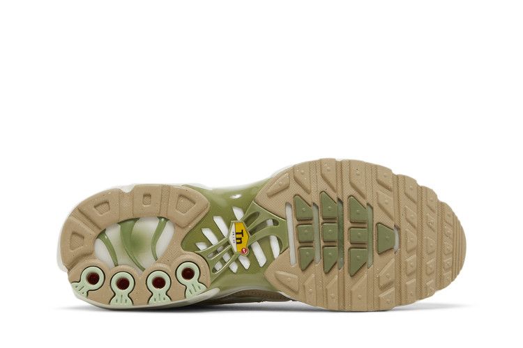 Nike Air Max Plus Light Bone Honeydew Alligator (Women's)