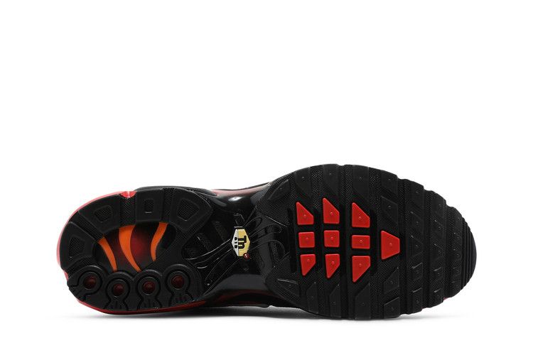 Nike Air Max Plus Gradient Black Red Yellow