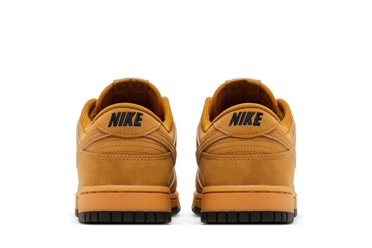 Nike Dunk Low Retro SE Wheat Gum