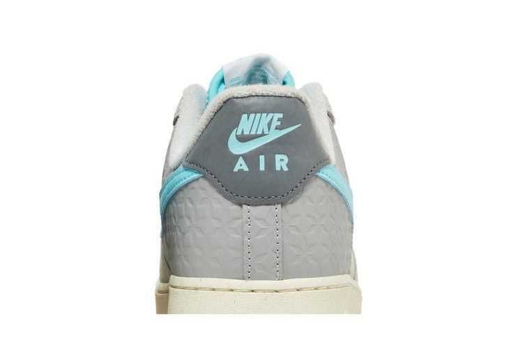 Nike Air Force 1 Low Snowflake