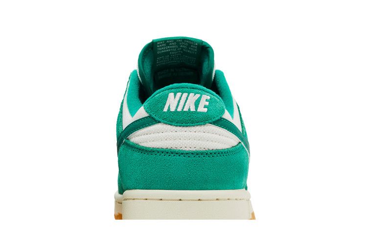 Nike Dunk Low SE Malachite