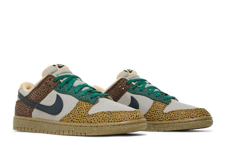 Nike Dunk Low Safari Golden Moss