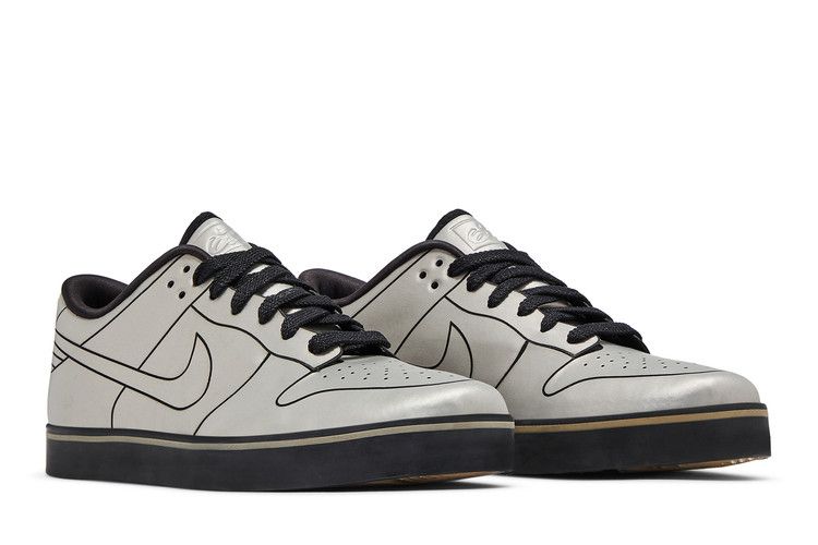 Nike Dunk Low 6.0 SE Delorean DMC-12