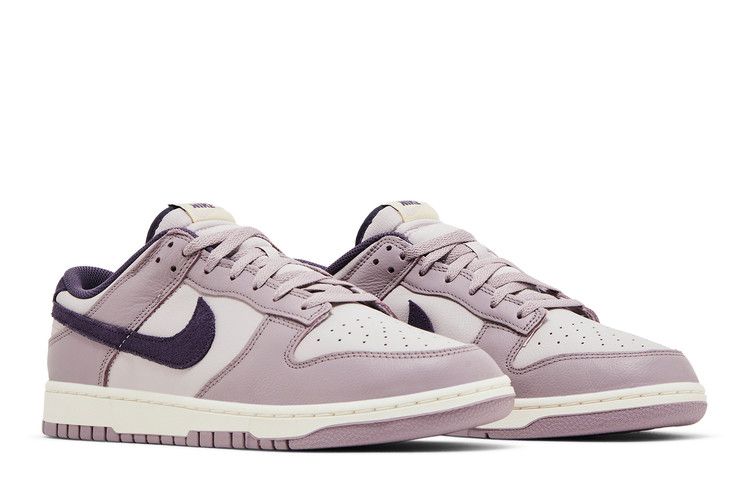 Nike Dunk Low SE Light Violet Ore