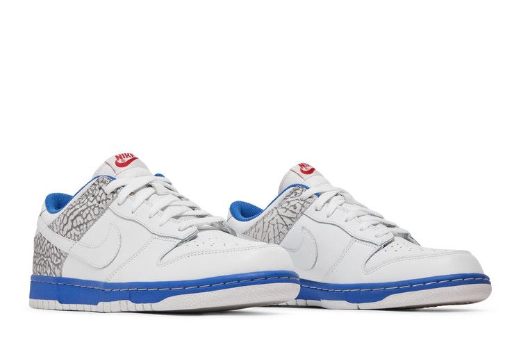 Nike Dunk Low Jordan Pack