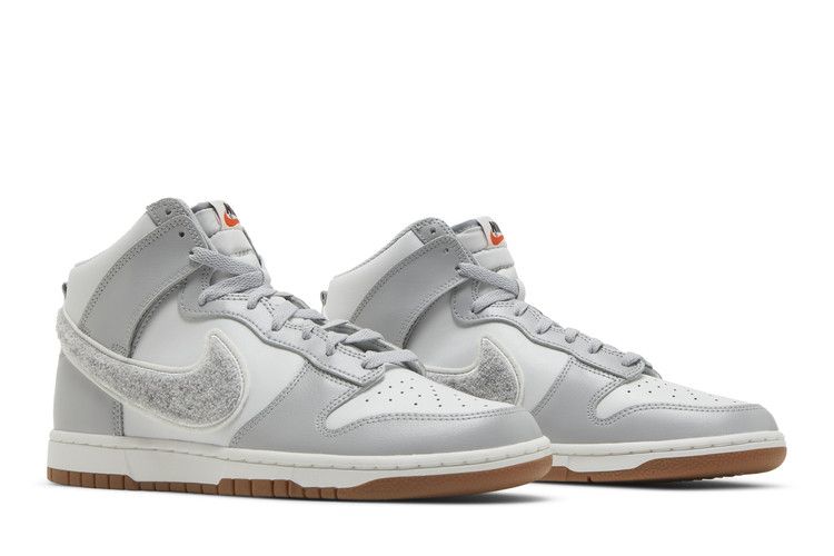 Nike Dunk High University Chenille Swoosh Light Smoke Grey