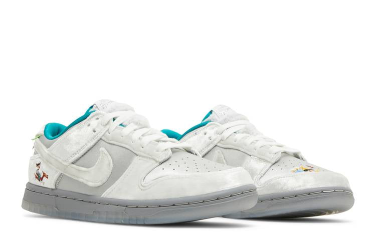 Nike Dunk Low Ice (Women's)