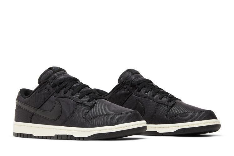 Nike Dunk Low Black Canvas